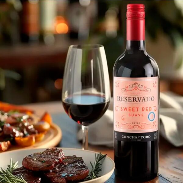 Concha y Toro Reservado Sweet Red 750ml - Imagem 2
